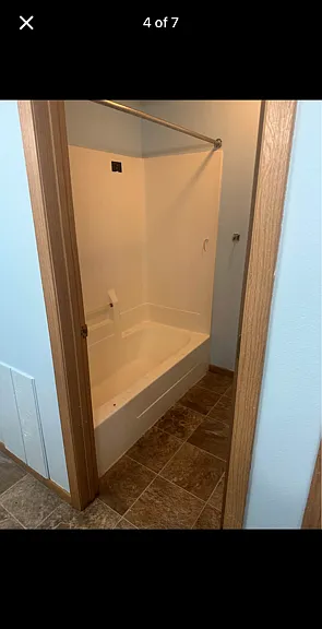 Falcon Landing Apartments — Photo 4