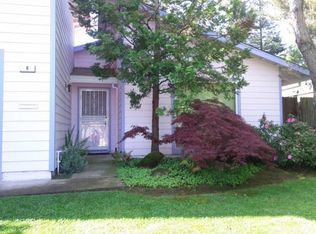 6 Midway Ct, Sacramento, CA 95817