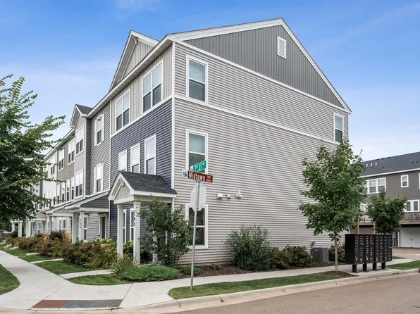 763 Midtown Ln, New Brighton, MN 55112