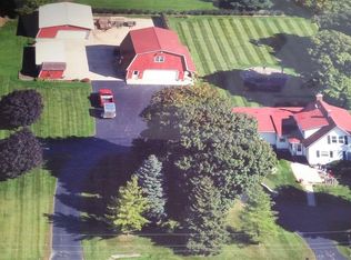 1741 Burckhardt Ln, Freeport, IL 61032