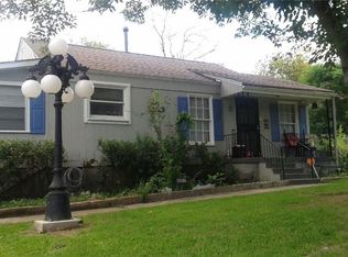 4401 Lawrence Rd, River Oaks, TX 76114