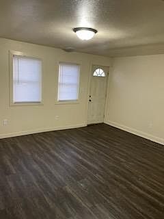 4th image of 1513 W Perkins Ave #1513