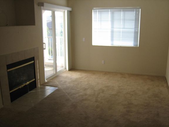4th image of 26364 Arboretum Way Unit 3305