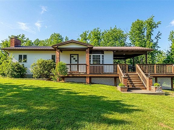 3rd image of 151 Cemetery Hill Rd