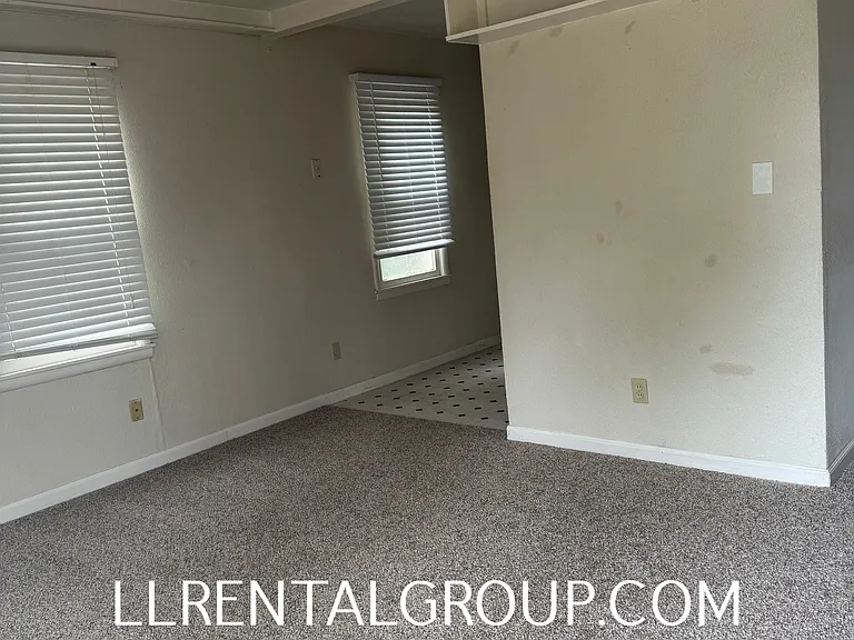 3107 SE 21st St — Photo 6
