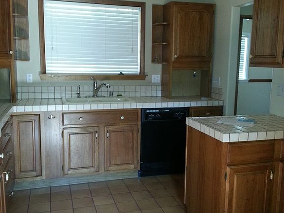 5th image of 6120 E Rosebay St