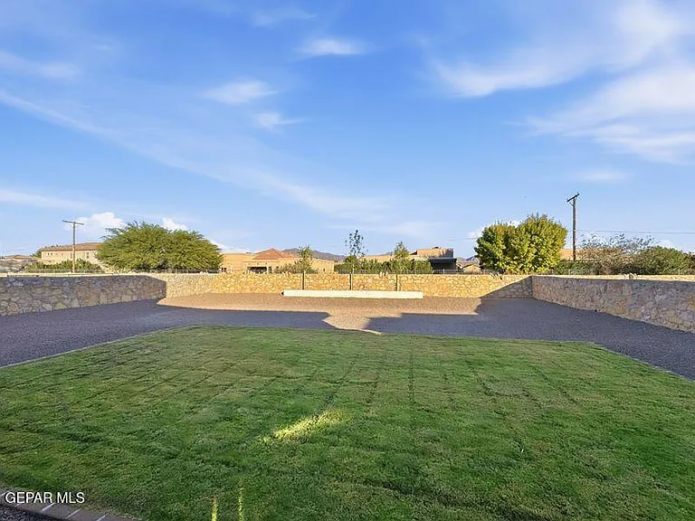 5636 River Run St — Photo 50