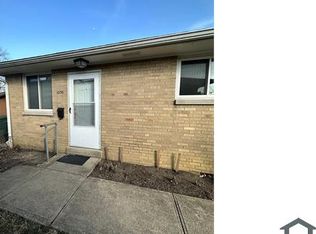 1030 Salisbury Rd, Columbus, OH 43204