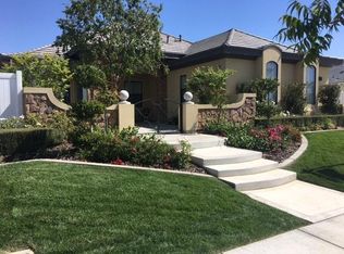 2706 Oakley St, Bakersfield, CA