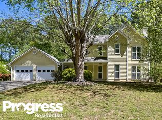 5005 Henson Dr SW, Mableton, GA 30126