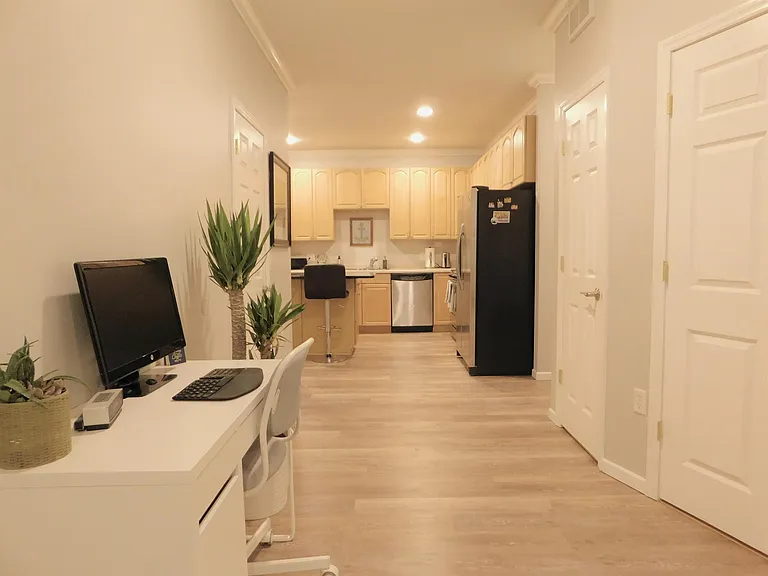 2412 Harriet Ave #101 — Photo 12