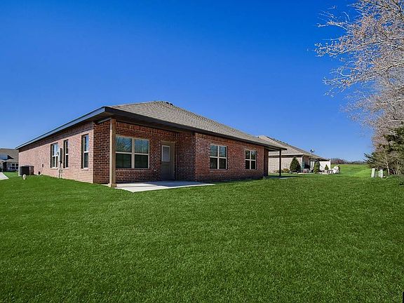 4th image of 312 Turnberry Ct