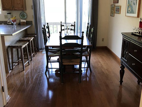 5th image of 80 Country Ln APT 7