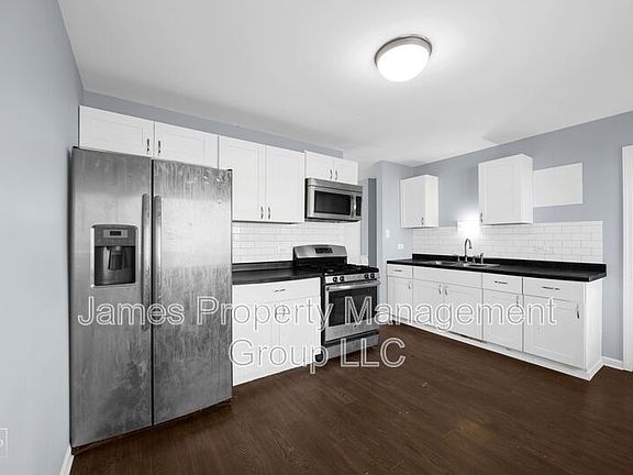 4th image of 22050 E Churchill Dr
