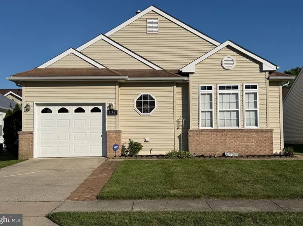 536 Doral Dr, Williamstown, NJ 08094
