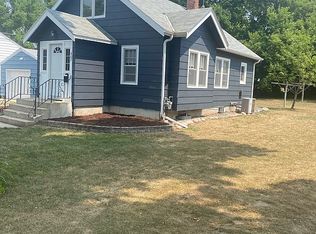 407 SE 2nd St, Glenwood, MN 56334