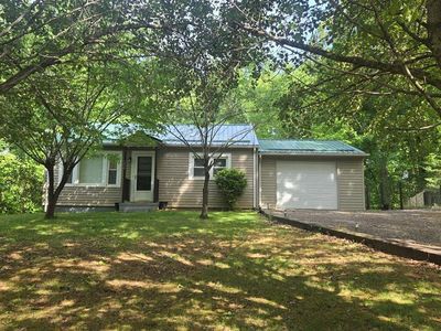 136 Lawndale Rd, Bassett, VA, 24055