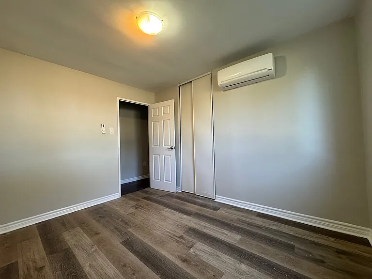 13 Lansdowne Ave N #103 — Photo 7