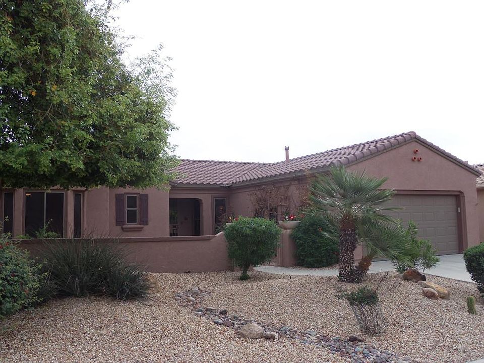 1st image of 15922 W Zinnia Ct