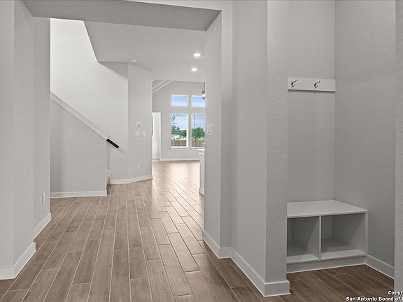 2nd image of 990 Manger Lane