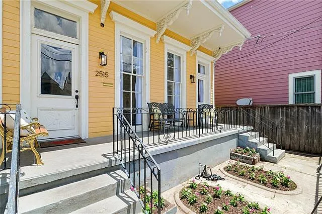 3 bed, 2.0 bath, 1844 sqft, $2,700 — Photo 2