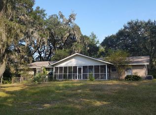 135 River Oaks Rd, Seabrook, SC 29940