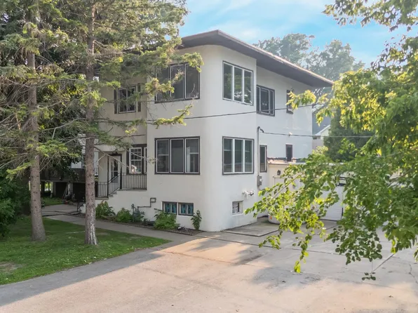 2161 Lakeside Pl, Green Bay, WI 54302