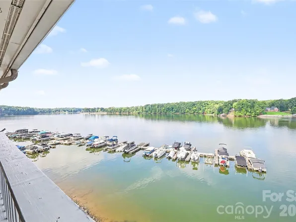 9817 Emerald Point Dr Unit 10, Charlotte, NC 28278
