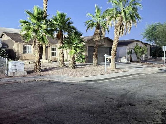2nd image of 3710 Royal Fern Cir