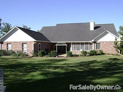 2nd image of 1339 Lake Dr