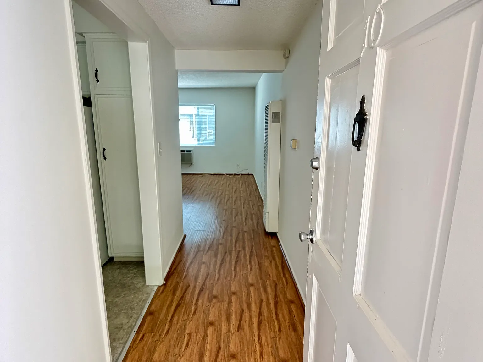 Studio, 340 sqft, $1,450 — Photo 2