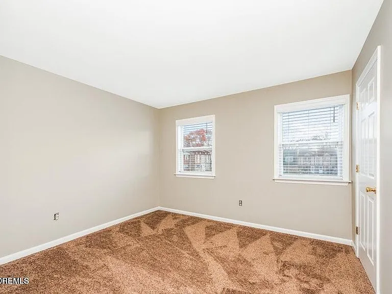 53 Briar Mills Dr #53 — Photo 16
