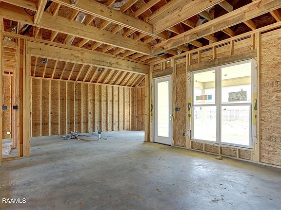 2nd image of 200 San Domingo Dr