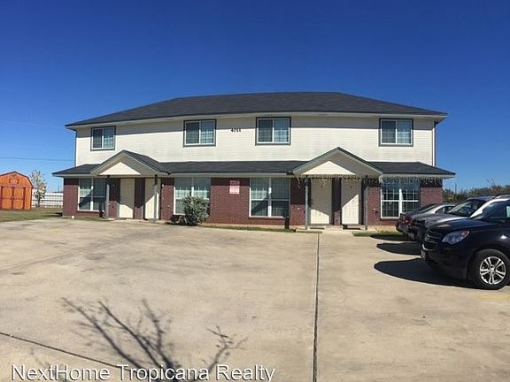 3rd image of 4011 Madison Dr APT B