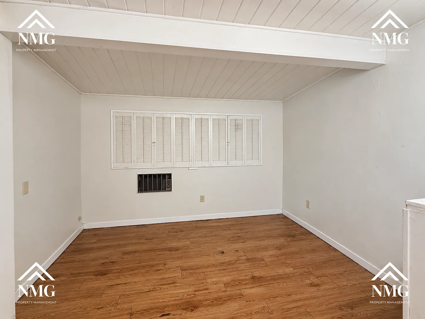 3987 Berkley Drive - 1 — Photo 3