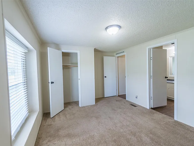 2592 County Road 152 — Photo 20
