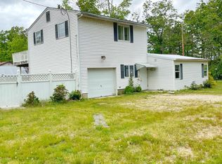 1115 Lakeshore Dr, Millville, NJ 08332