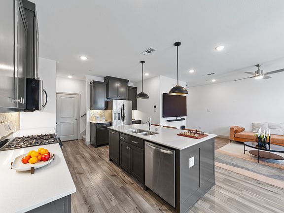 3rd image of 1340 Hill Country Pl