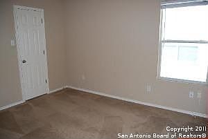 5th image of 3819 Copinsay Ave