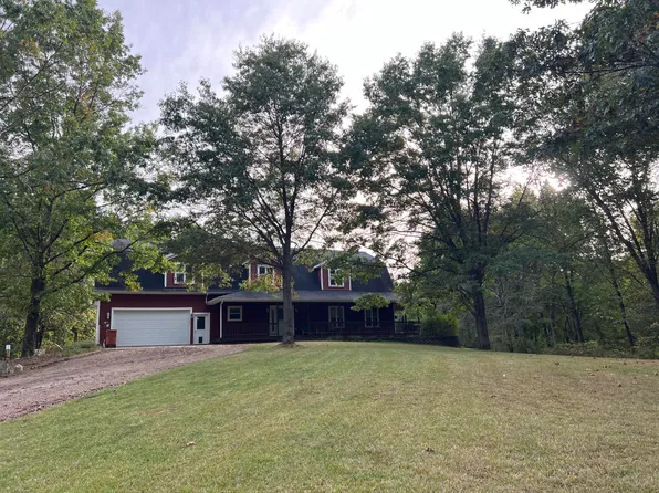 11668 Borowka Dr, Gowen, MI 49326
