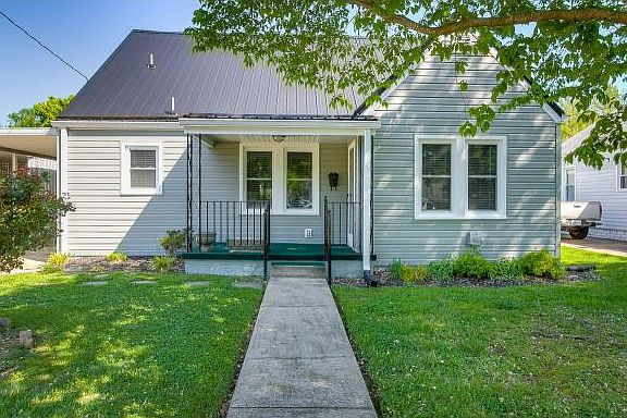 4th image of 1818 Washington Ave