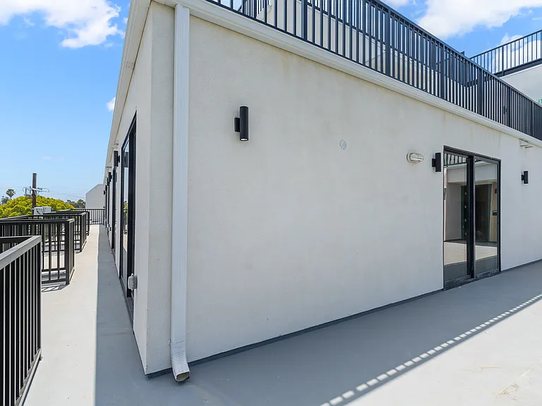 1808 Lincoln Blvd — Photo 15