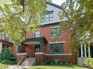 4622 Westminster Pl, Saint Louis, MO 63108