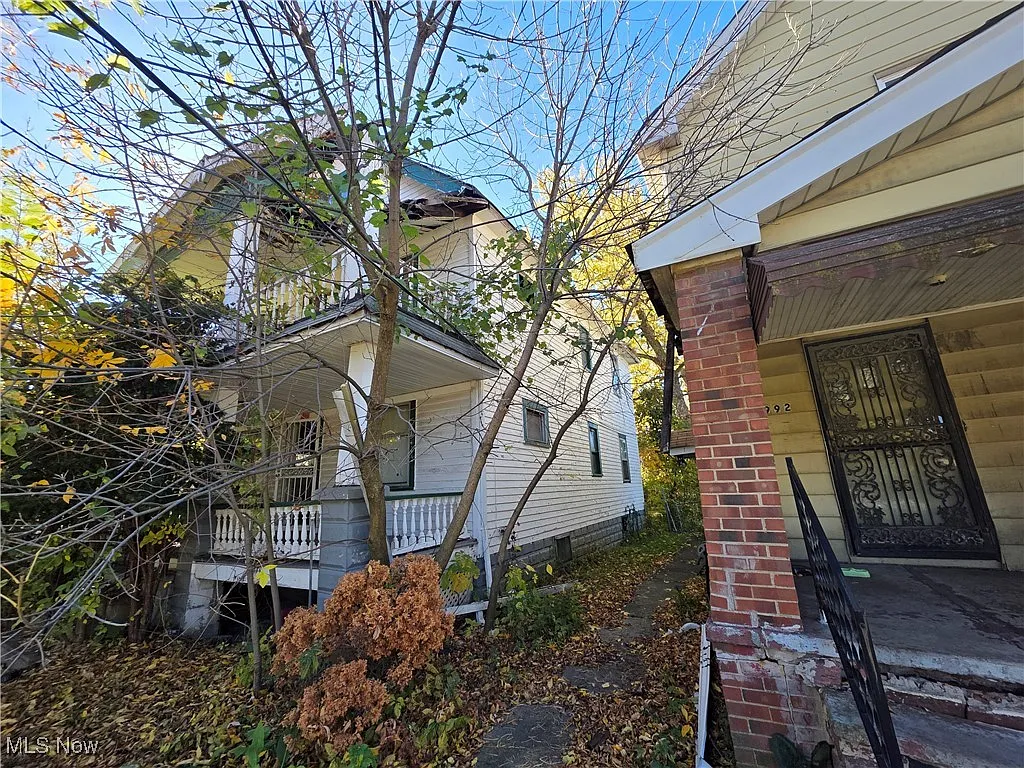 3996 E 142nd St photo 1