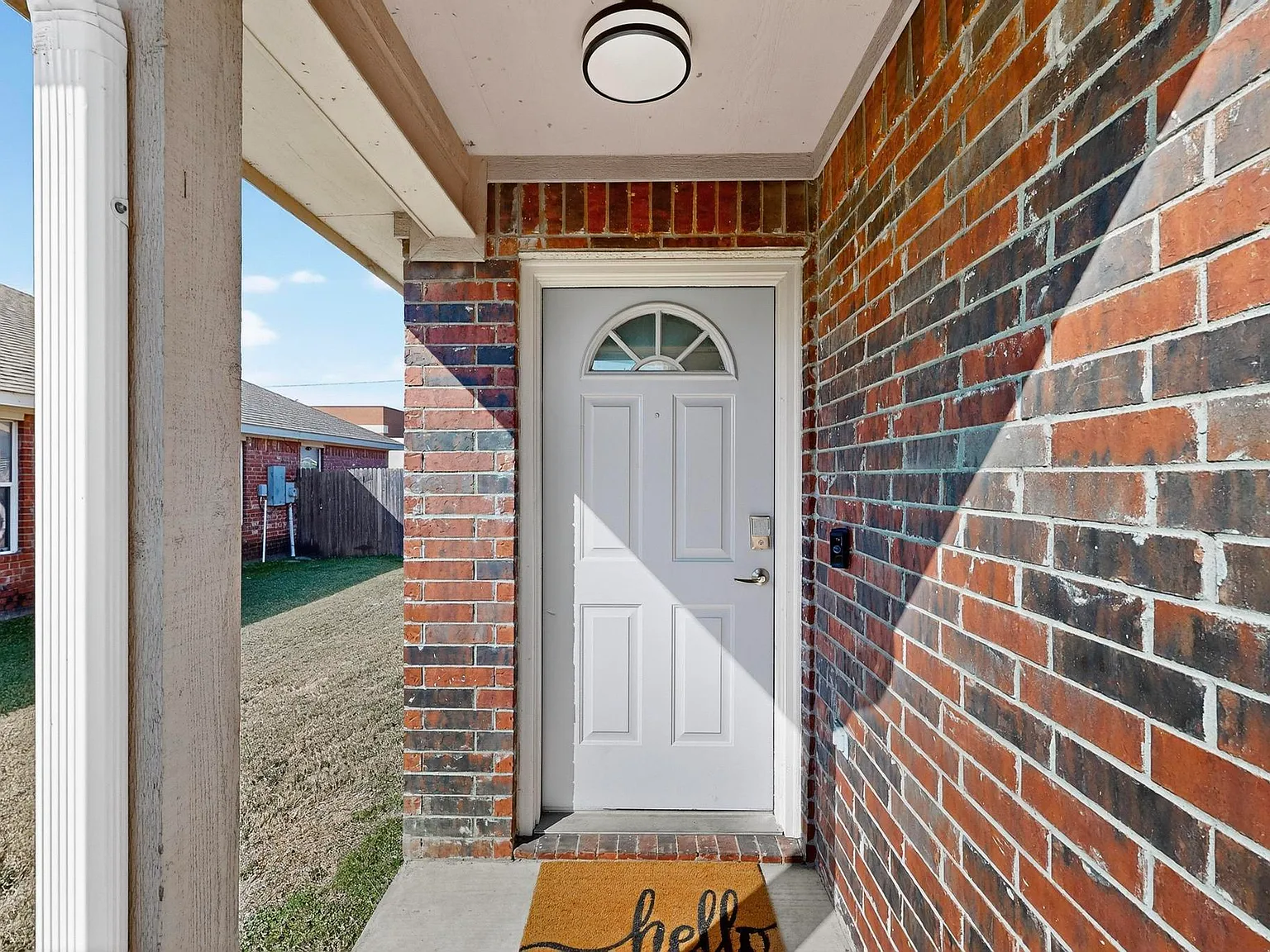3 bed, 1225 sqft, $3,600 — Photo 3