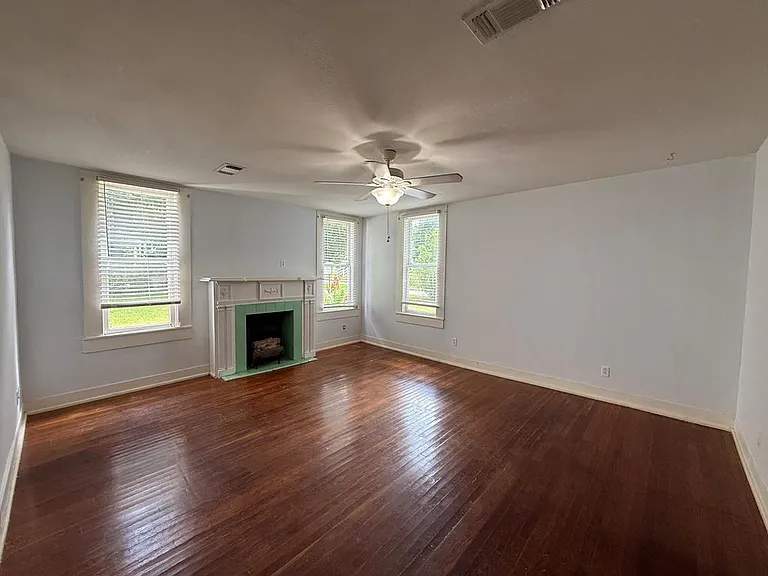 509 N Peachtree St — Photo 11