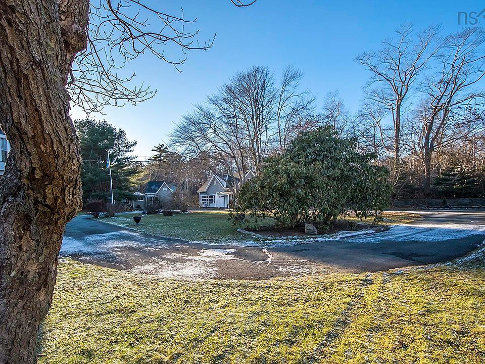 19 Kirk Rd, Halifax, NS B3P 1A5 MLS 202300683 Zillow