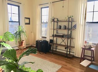 86 South St APT 3, Jersey City, NJ 07307