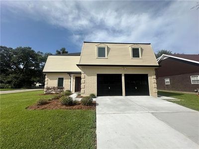 5600 Durbridge Dr, New Orleans, LA, 70131