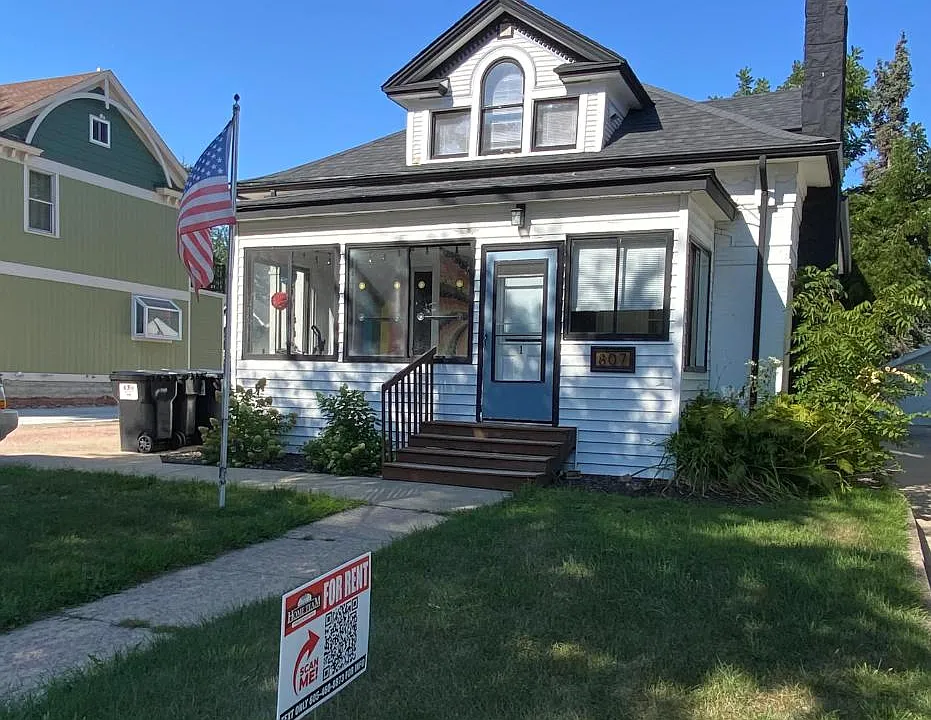 807 S Main Ave #4